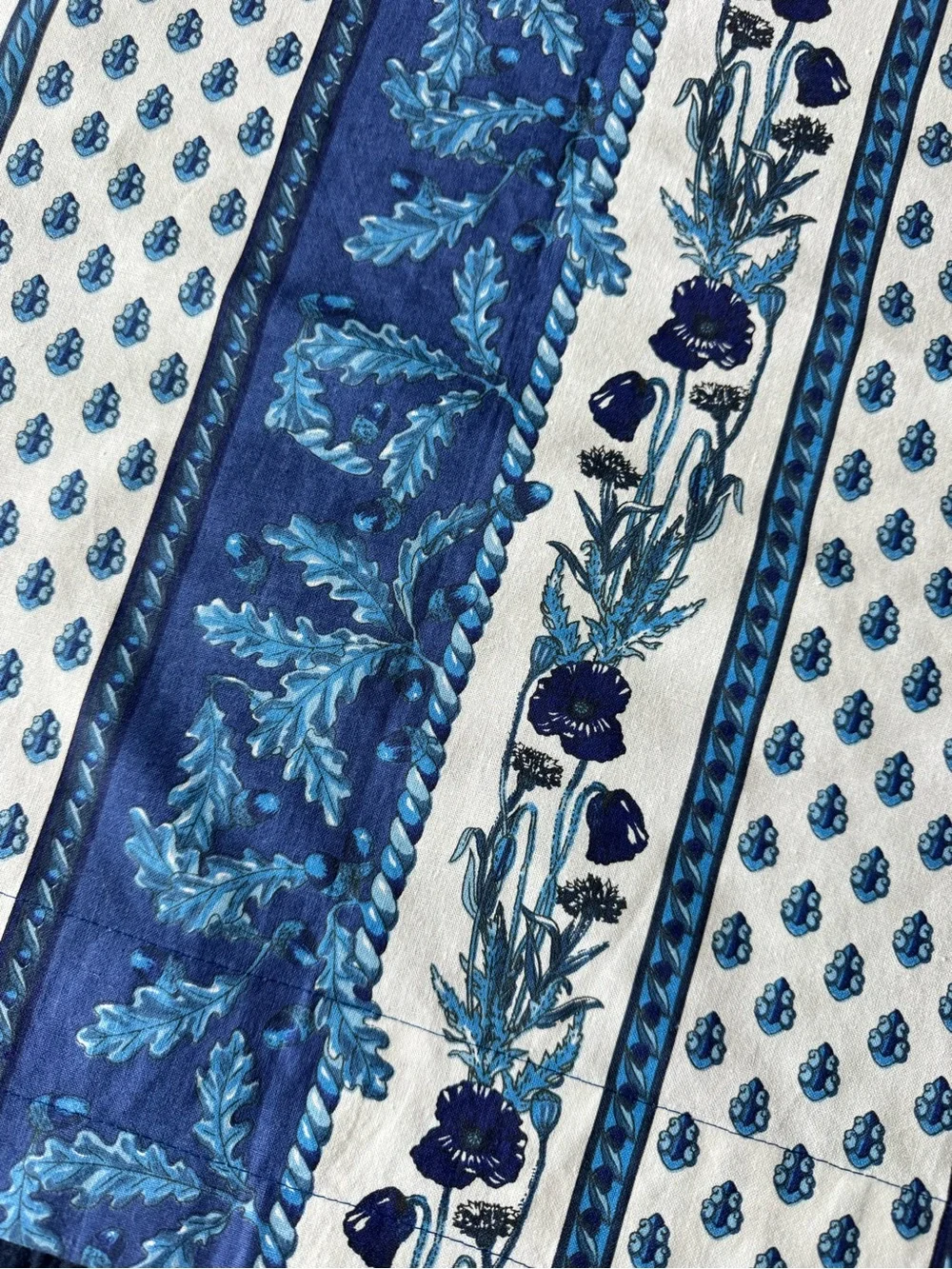 French Country Living Provence Table Runner Window Valance Blue Floral Olive